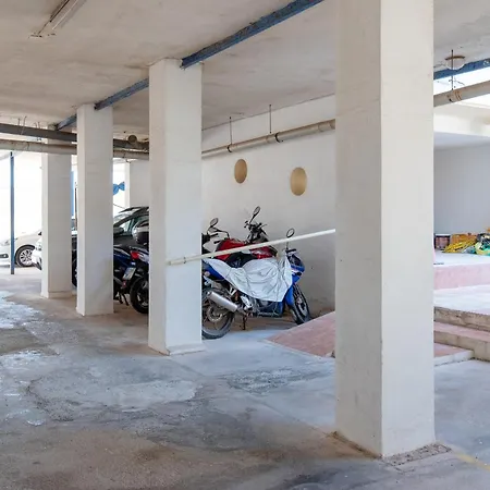 De Diseno Con Piscina Junto Al Mar Gandiazar Iv شقة