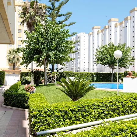 De Diseno Con Piscina Junto Al Mar Gandiazar Iv شقة